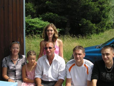  La Famille